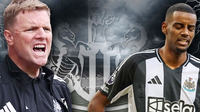 Newcastle hành động 'cứng' dập tắt màn nổi loạn của Isak