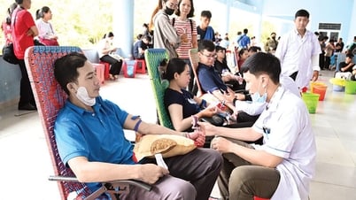 Người trẻ chia sẻ máu hiếm