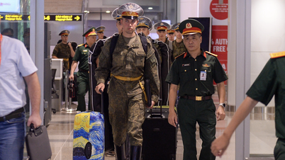 Khối quân nhân Nga tham gia diễu binh, diễu hành đã đến Việt Nam