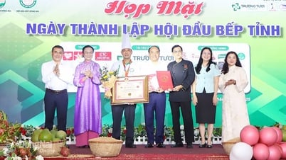 Đồng Nai xác lập kỷ lục món xôi chiên phồng hạt điều lớn nhất Việt Nam
