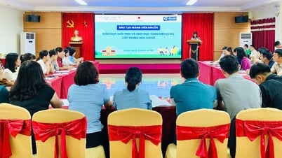 Tập huấn nâng cao môi trường học tập và giáo dục đáp ứng giới cho học sinh dân tộc thiểu số