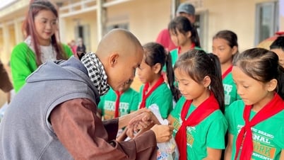 Nhà sư trẻ 10 năm gieo mầm thiện