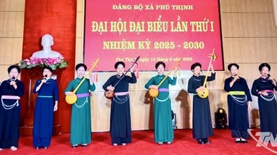 Khi tiếng ca hòa vào cuộc sống