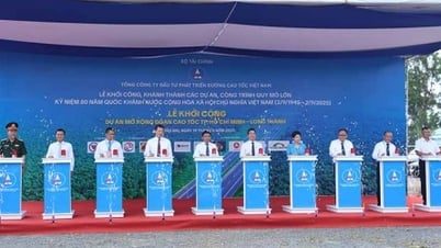 Simultáneamente se inició la construcción de cuatro proyectos de autopistas que conectan provincias de la región Sudeste.