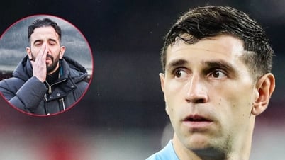 Lãnh đạo MU gạt ý tưởng chiêu mộ Dibu Martinez của Amorim
