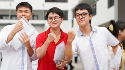 Cách tra cứu điểm chuẩn đại học 2025