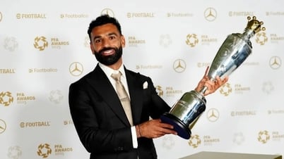 Mohamed Salah đi vào lịch sử Premier League, nhận danh hiệu danh giá