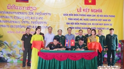Đồn Biên phòng Nậm Càn ký kết nghĩa với Đại đội Biên phòng 224 (Xiêng Khoảng, Lào)