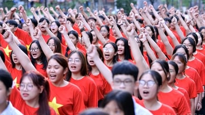 Người dân hân hoan chào đón đại lễ kỷ niệm 80 năm Quốc khánh 