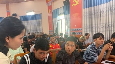 Hơn 1.000 vị trí việc làm và học nghề cho thanh niên hai xã Đông Giang và Sông Kôn