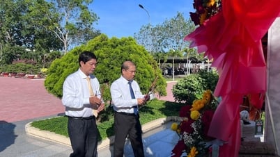 Lễ kỷ niệm 137 năm Ngày sinh Chủ tịch Tôn Đức Thắng và khai giảng năm học mới