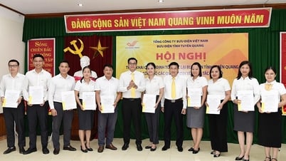 Hội nghị triển khai quyết định tổ chức lại Bưu điện tỉnh Tuyên Quang