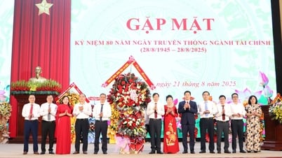 Gặp mặt Kỷ niệm 80 năm Ngày truyền thống ngành Tài chính