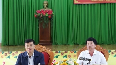 Bí thư Tỉnh ủy Lâm Đồng Y Thanh Hà Niê Kđăm làm việc với xã Thuận An