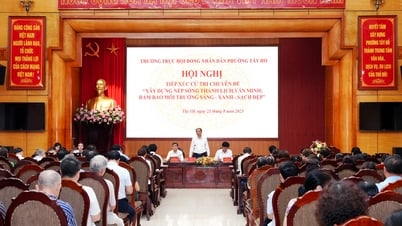 Tây Hồ tiếp xúc cử tri chuyên đề về xây dựng nếp sống thanh lịch, văn minh và đảm bảo vệ sinh môi trường