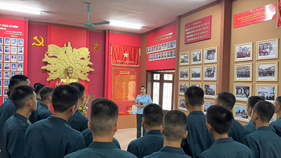 Ươm mầm lý tưởng