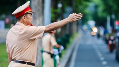 Người dân TP.HCM chú ý: CSGT hạn chế xe nhiều tuyến đường trung tâm sáng 23.8
