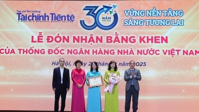 Tạp chí Thị trường Tài chính Tiền tệ kỷ niệm 30 năm thành lập và xuất bản số đầu tiên