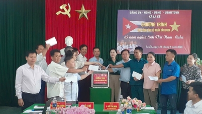 Xã biên giới La Êê quyên góp ủng hộ nhân dân Cuba