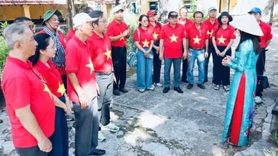 Chi bộ tòa soạn Báo Người Lao Động về nguồn tại Côn Đảo ý nghĩa lịch sử