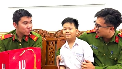 Chung tay chăm lo học sinh khó khăn