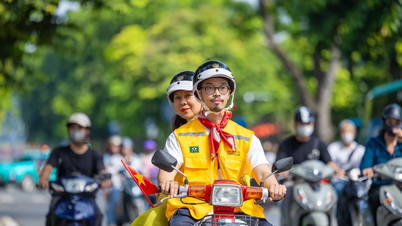 'Xe Độc Lập' - Trải nghiệm tour khám phá lịch sử Thủ đô bằng Honda DD