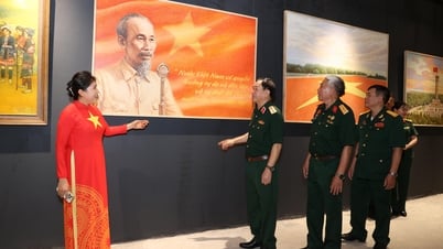 “Những ngày tháng lịch sử” và những ký ức không quên