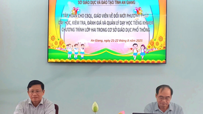 Nâng cao năng lực dạy học và quản lý dạy học tiếng Khmer trong trường Tiểu học