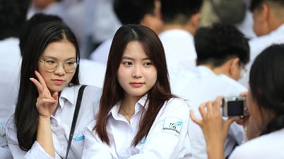 La puntuación de referencia más alta de la Universidad de Educación - Universidad Nacional de Vietnam, Hanoi es 29,84.