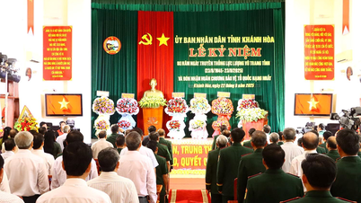 អបអរសាទរខួបលើកទី 80 នៃទិវាប្រពៃណីរបស់កងកម្លាំងប្រដាប់អាវុធខេត្ត Ninh Thuan (ចាស់)