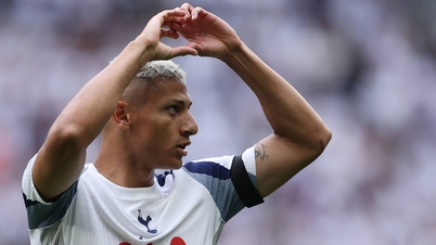 Tottenham đại chiến Man City: Khi Richarlison hóa thân Ronaldo