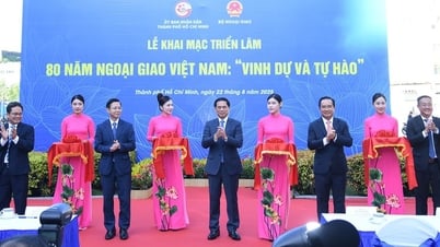 ពិធីបើកពិព័រណ៍ ៨០ឆ្នាំនៃការទូតវៀតណាម៖ កិត្តិយស និងមោទនភាព