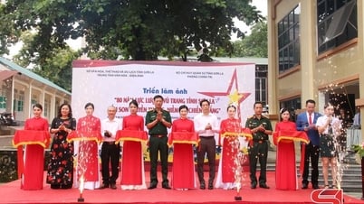 Triển lãm ảnh “80 năm lực lượng vũ trang tỉnh Sơn La - Dấu son truyền thống, niềm tin chiến thắng”