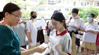 Nhiều ngành sức khỏe có điểm chuẩn bằng điểm sàn