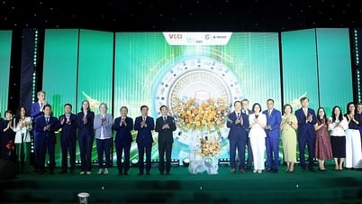 Đồng lòng - Đổi mới - Hành động, biến khát vọng thành hành động đưa đất nước phát triển bền vững, thịnh vượng