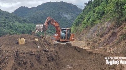 Dốc toàn lực khắc phục sạt lở trên Quốc lộ 16