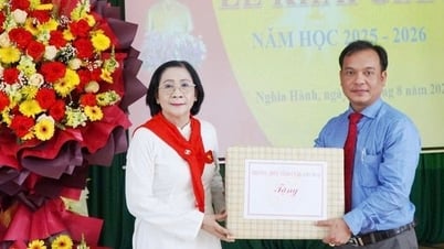 Quang Ngai : Cérémonie chaleureuse d'ouverture de la nouvelle année scolaire au Centre Vo Hong Son