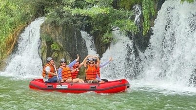 ការកសាងយីហោទេសចរណ៍បៃតង