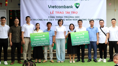 ធនាគារ Vietcombank ឧបត្ថម្ភថវិកាចំនួន 1.5 ពាន់លានដុង ដើម្បីសាងសង់សាលាខេដេត ឃុំ Phong Du Thuong