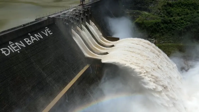 Nghe An: Ban Ve Hydropower Plant operates to reduce flooding downstream