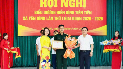 Thiếu tá QNCN Trần Ngọc Anh dũng cảm cứu người trong dòng nước xiết