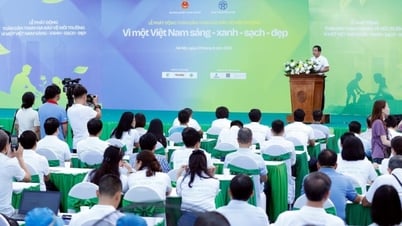 ทุกคนมีส่วนร่วมในการปกป้องสิ่งแวดล้อมเพื่อเวียดนามที่สดใส เขียวขจี สะอาด และสวยงาม