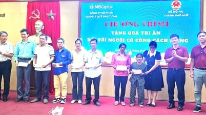 អំណោយដល់គ្រួសារដែលមានសេវាបុណ្យ