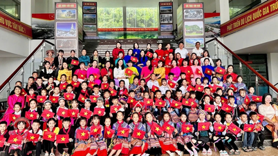 Lao Cai: Austausch und Propaganda für eine gerechte Bildung für Schüler ethnischer Minderheiten