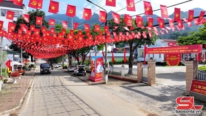 ខ្ពង់រាប Moc Chau មានភាពអ៊ូអរមុនពិធីបុណ្យ