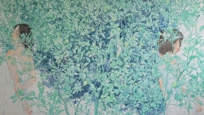 More than 100 artists reunite in the art exhibition 'Silk'
