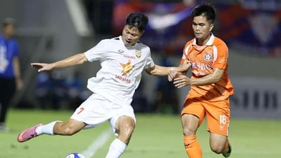 CLB Đà Nẵng thua cay đắng bởi bàn thắng phút bù giờ của đội Hà Tĩnh