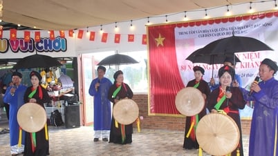 9月2日、建国80周年を祝うクアンホー民謡交流会