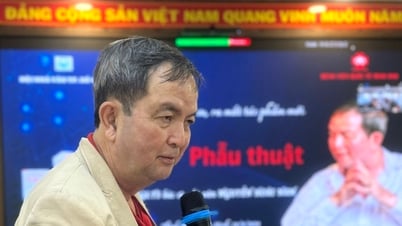 អ្នកនិពន្ធ Nguyen Hoai Nam មាន​បេះដូង​ដែល​មិន​ទុក​សម្រាប់​គាត់​តែ​ម្នាក់