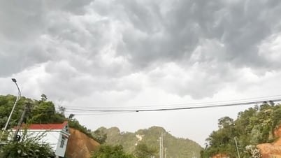 ឥទ្ធិពល​ព្យុះ​លេខ​៥ Tuyen Quang នឹង​មាន​ផ្គរ​រន្ទះ​រហូត​ដល់​រសៀល​ថ្ងៃ​ទី​២៦ សីហា ។